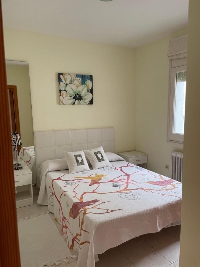 Apartamento Tranquilo En Roses Centro Cerca De La Playa Costa Brava Bagian luar foto